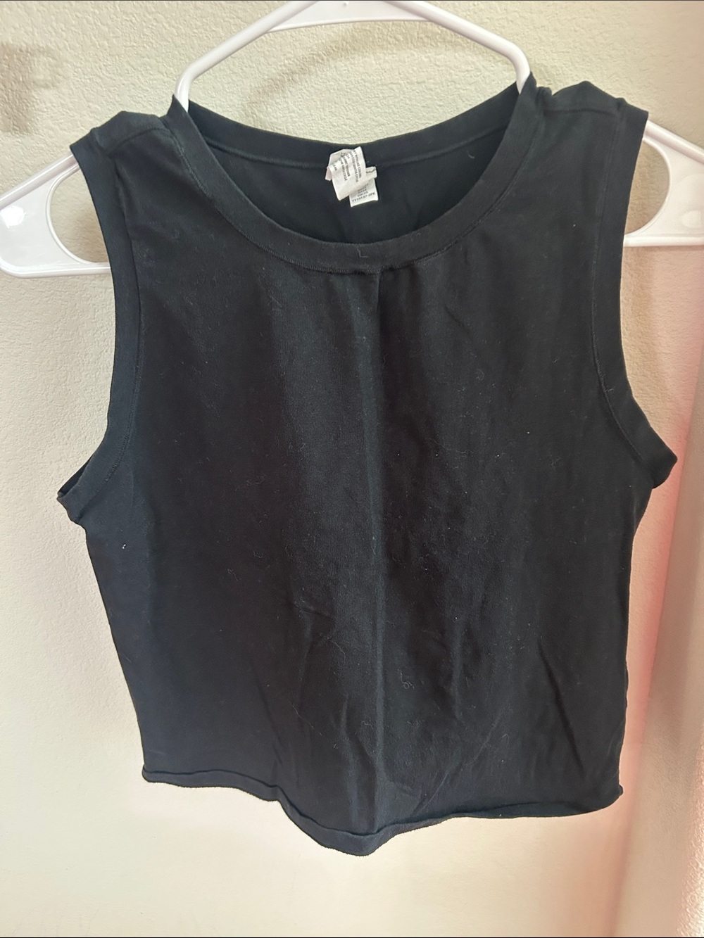 Yogalicious Black Sleeveless Crop Tank